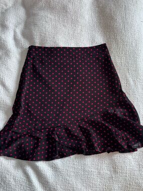 Black Polka Dot Ruffle Hem Skirt - red Dots